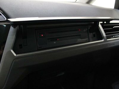 Volkswagen Touran Advance 2.0 TDI 85kW (115CV)