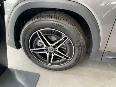 Mercedes EQB EQB 250+