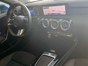 Mercedes Clase A 200 d Compacto  - Foto 2