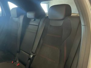 Mercedes GLA 200 d  - Foto 2