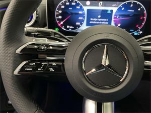 Mercedes Clase CLE CLE 220 d Coupé  - Foto 2