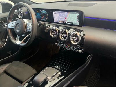 Mercedes Clase A 180 d AMG Line
