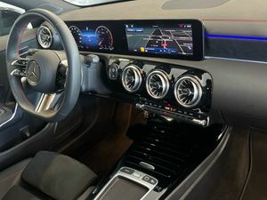 Mercedes CLA 200 d Shooting Brake  - Foto 2