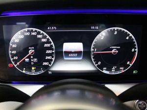 Mercedes Clase E 220 d  - Foto 2