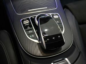 Mercedes Clase E 220 d  - Foto 2