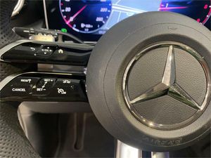 Mercedes GLC GLC 220 d 4MATIC  - Foto 2
