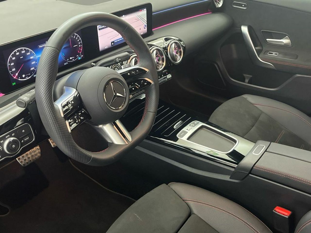 Mercedes Clase A 250 e Berlina con tecnología híbrida EQ - Foto 2