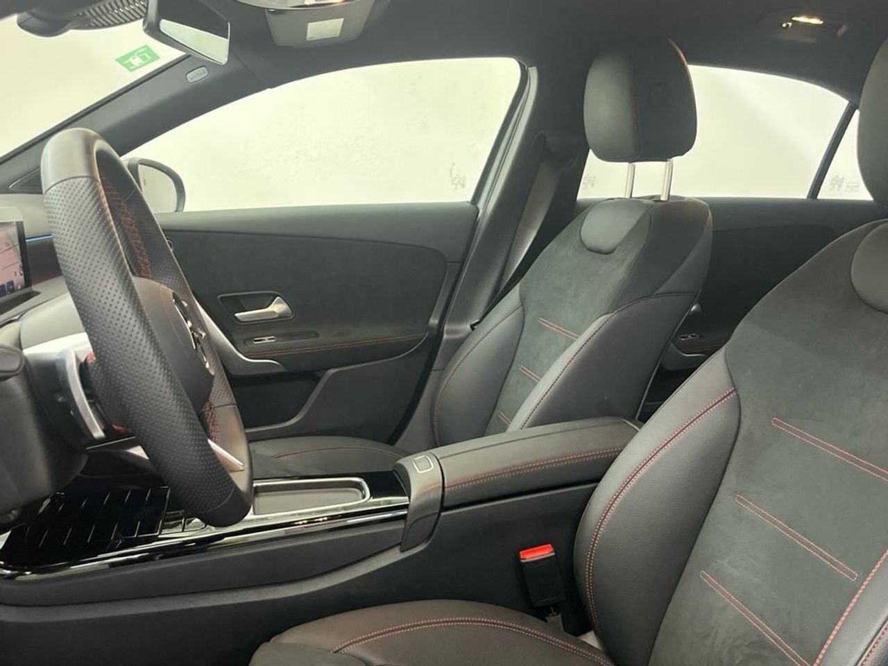 Mercedes Clase A 250 e Berlina con tecnología híbrida EQ - Foto 2