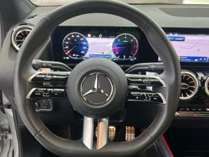 Mercedes GLA 200 d  - Foto 2