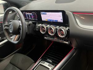 Mercedes GLA 200 d  - Foto 2