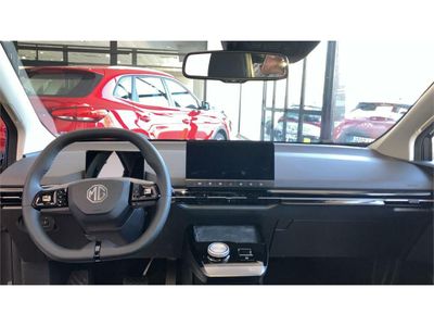 MG MG4 64kWh Luxury