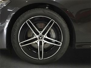 Mercedes Clase E 300 e con tecnología hibrida EQ  - Foto 2