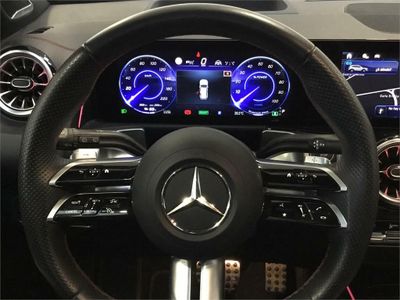 Mercedes EQB EQB 300 4MATIC