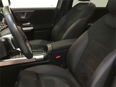 Mercedes EQB EQB 300 4MATIC