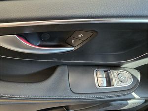 Mercedes Clase V 220 d Avantgarde Largo  - Foto 2