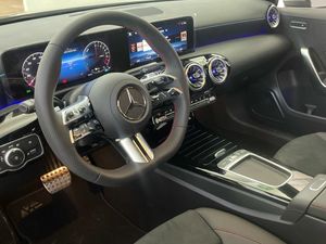 Mercedes Clase A 250 e Compacto con tecnología híbrida EQ  - Foto 2
