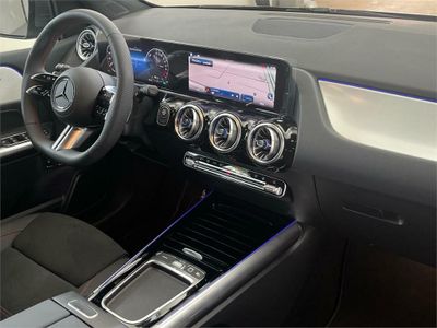 Mercedes Clase B 250 e con tecnología híbrida EQ