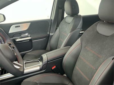 Mercedes Clase B 250 e con tecnología híbrida EQ