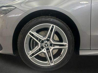 Mercedes CLA 250 e Coupé con tecnología híbrida EQ
