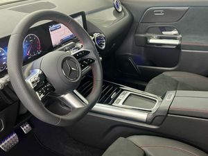 Mercedes GLA 200 d  - Foto 2