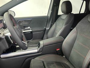 Mercedes GLA 200 d  - Foto 2