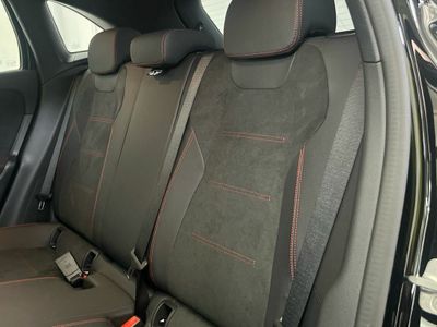 Mercedes GLA 250 e con tecnología híbrida EQ