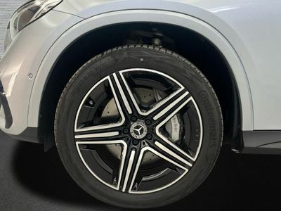 Mercedes GLC 300 e 4MATIC con tecnología híbrida EQ
