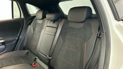 Mercedes EQA 300 4Matic AMG Line