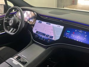 Mercedes EQE 500 4MATIC SUV  - Foto 2