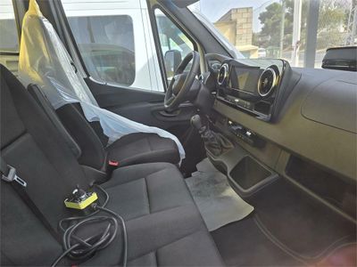 Mercedes Sprinter 515 CDI MEDIO 5.0T