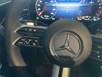 Mercedes Clase E 300 de con tecnología hibrida EQ