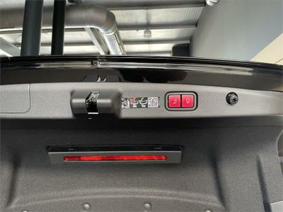 Mercedes Clase E 300 de con tecnología hibrida EQ