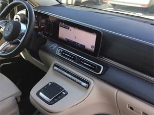 Mercedes Clase V 220 d Avantgarde Extralargo  - Foto 2