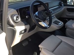 Mercedes Clase V 220 d Avantgarde Extralargo  - Foto 2