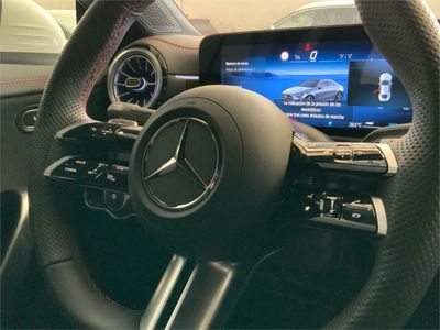 Mercedes CLA 200