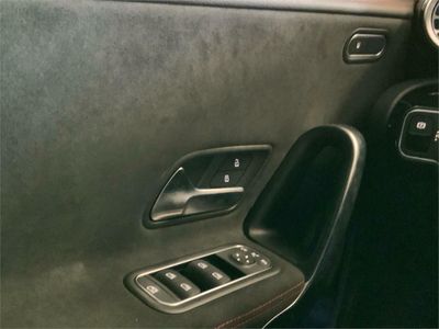 Mercedes CLA 200