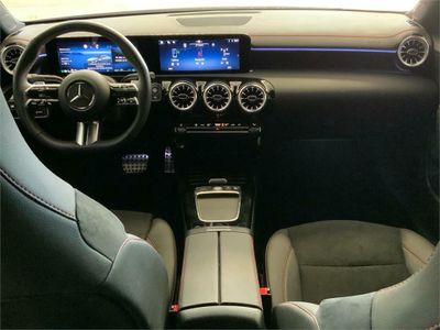Mercedes CLA 200