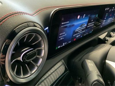 Mercedes CLA 200