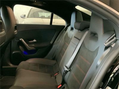 Mercedes CLA 200