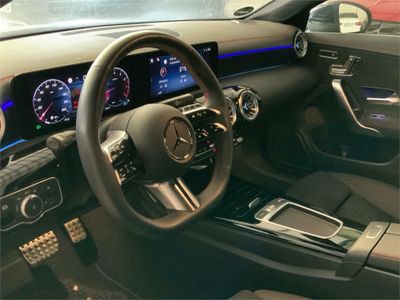 Mercedes CLA 200