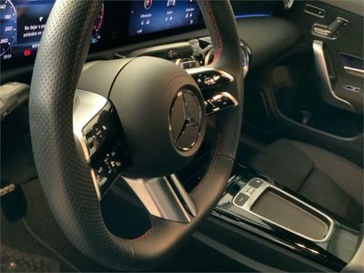 Mercedes CLA 200