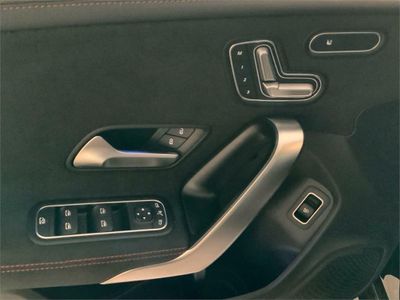 Mercedes CLA 200