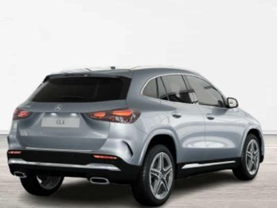 Mercedes GLA 200