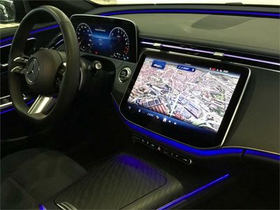Mercedes Clase E 300 de con tecnología hibrida EQ
