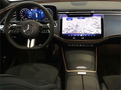 Mercedes Clase E 300 de con tecnología hibrida EQ
