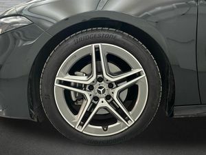 Mercedes Clase A 180 d AMG Line (EURO 6d)  - Foto 2