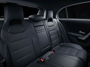 Mercedes Clase A 180 d AMG Line (EURO 6d)  - Foto 2