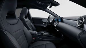 Mercedes CLA 200 AMG-Line (EURO 6d-TEMP)  - Foto 2