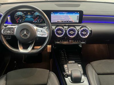 Mercedes Clase A 180 d AMG Line