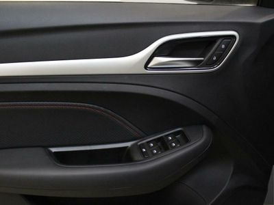 MG ZS 1.5 Luxury